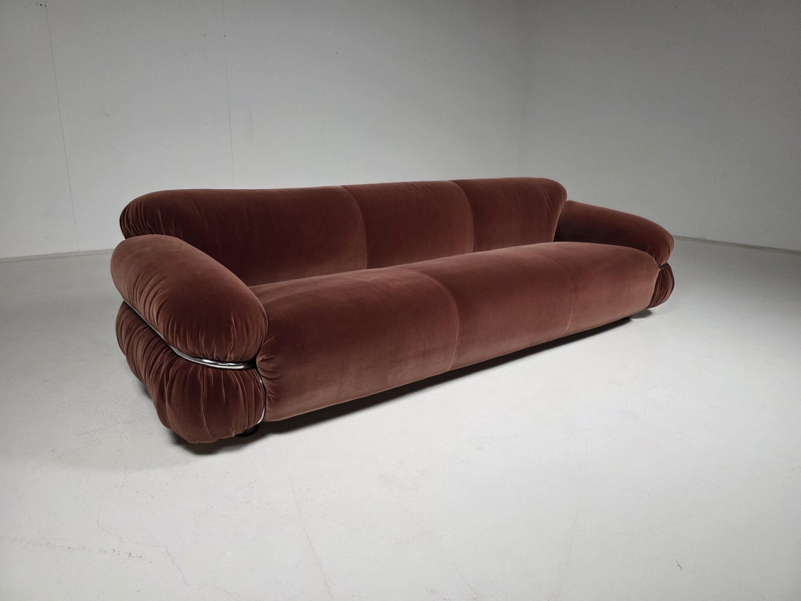 Sesann sofa, Gianfranco Frattini, Cassina