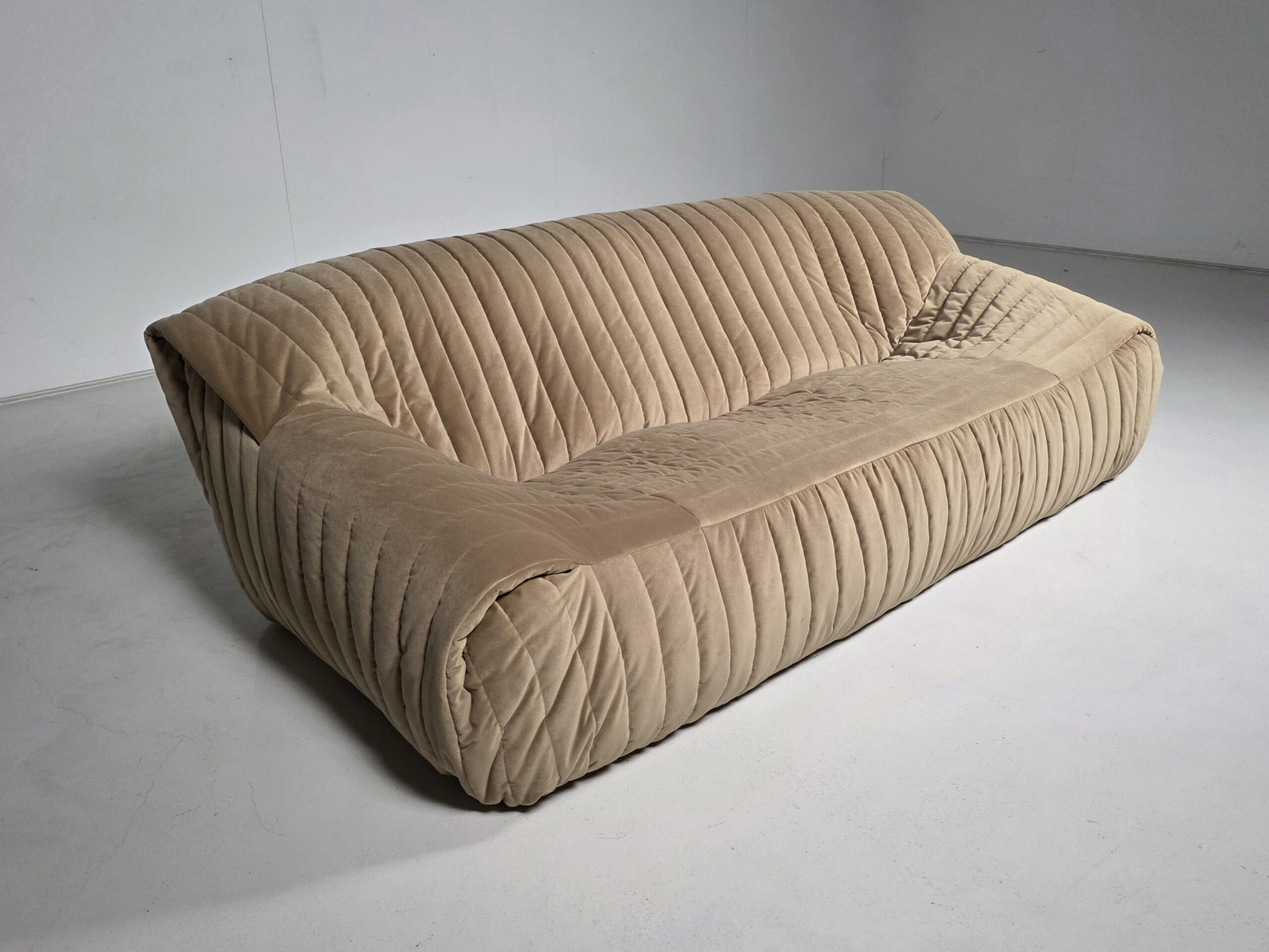 Cinna Ssndra Sofa Ligne Roset
